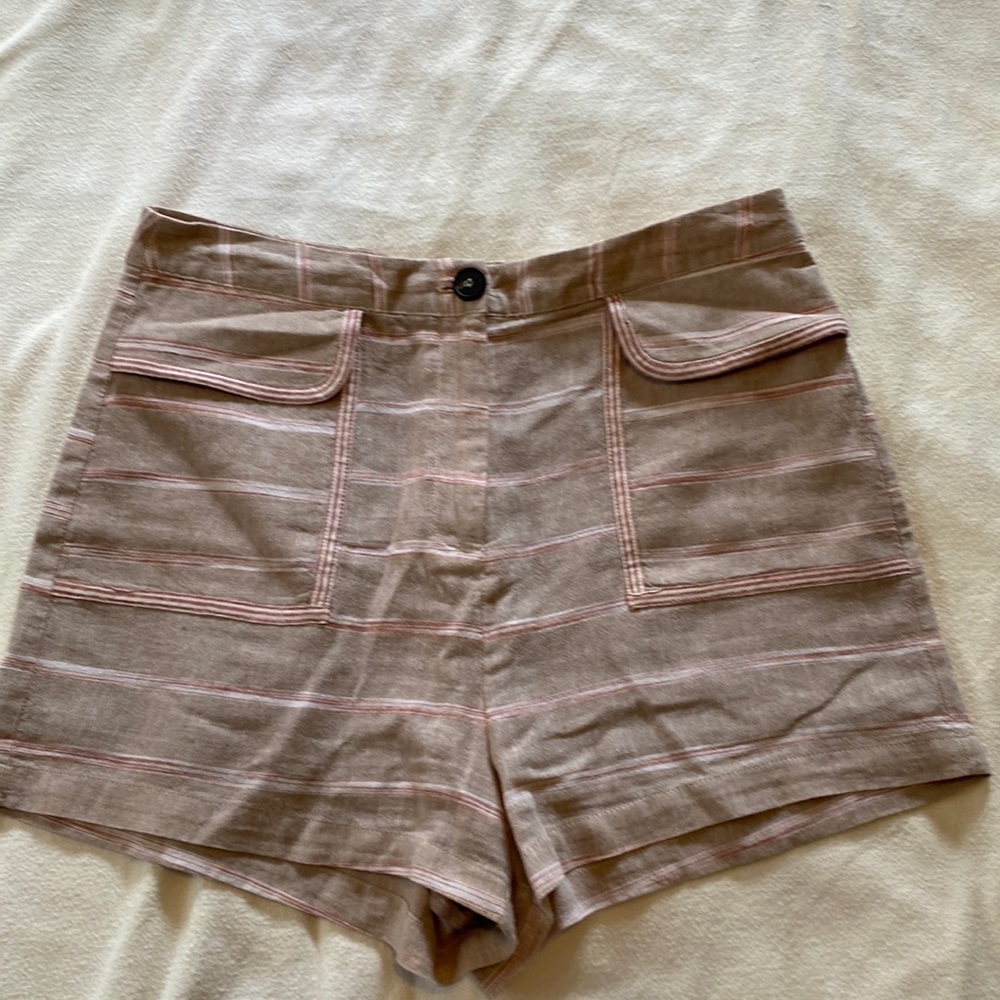 EUC tan & red Sugar Lips shorts size medium